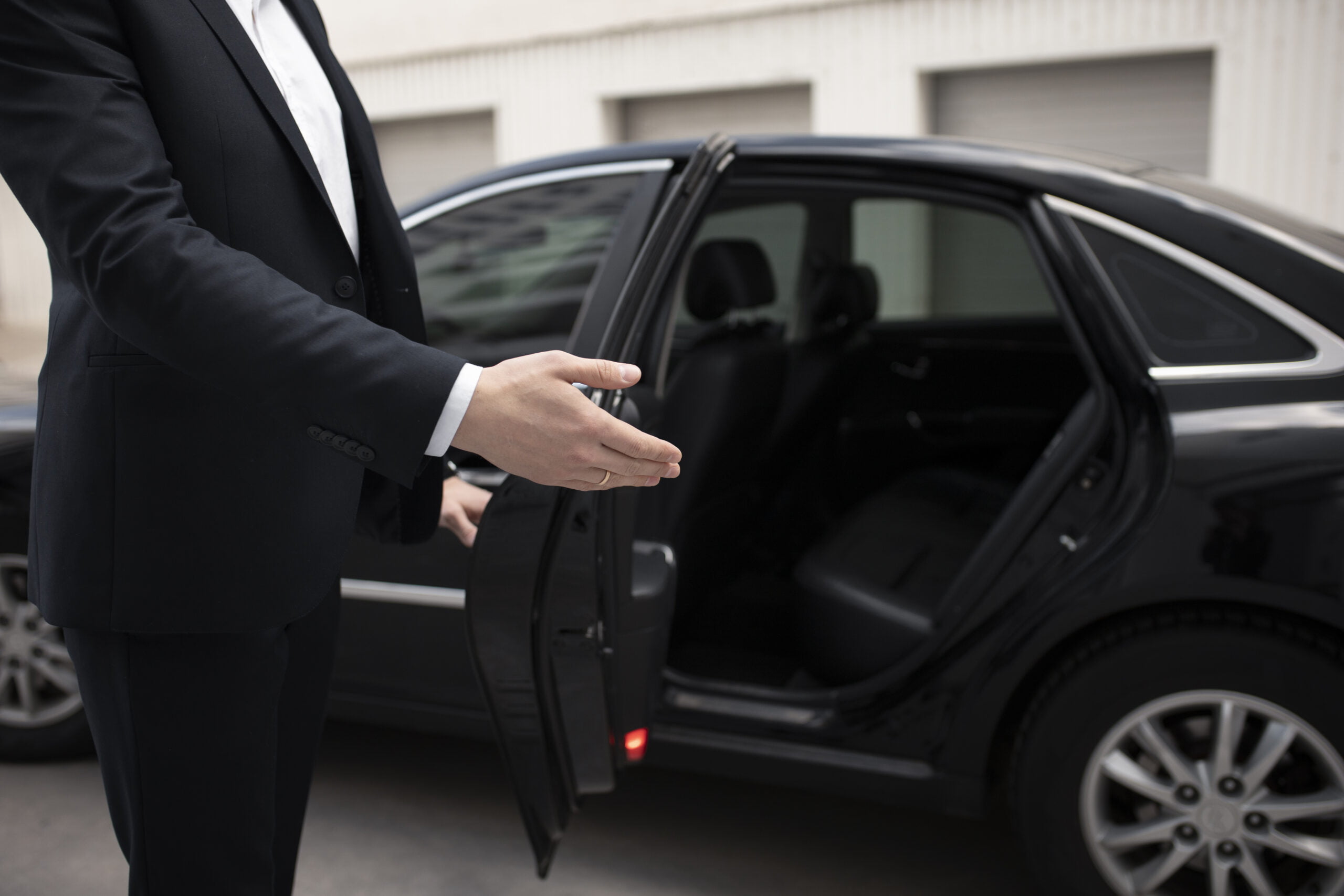 Chauffeur Service Image 2